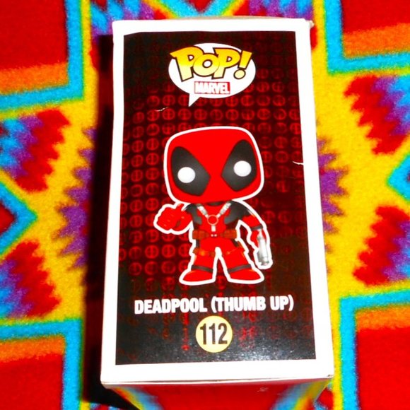 Funko Pop! Marvel - Deadpool (Thumb Up) #112 Vinyl Bobble Head Figure - Picture 4 of 6